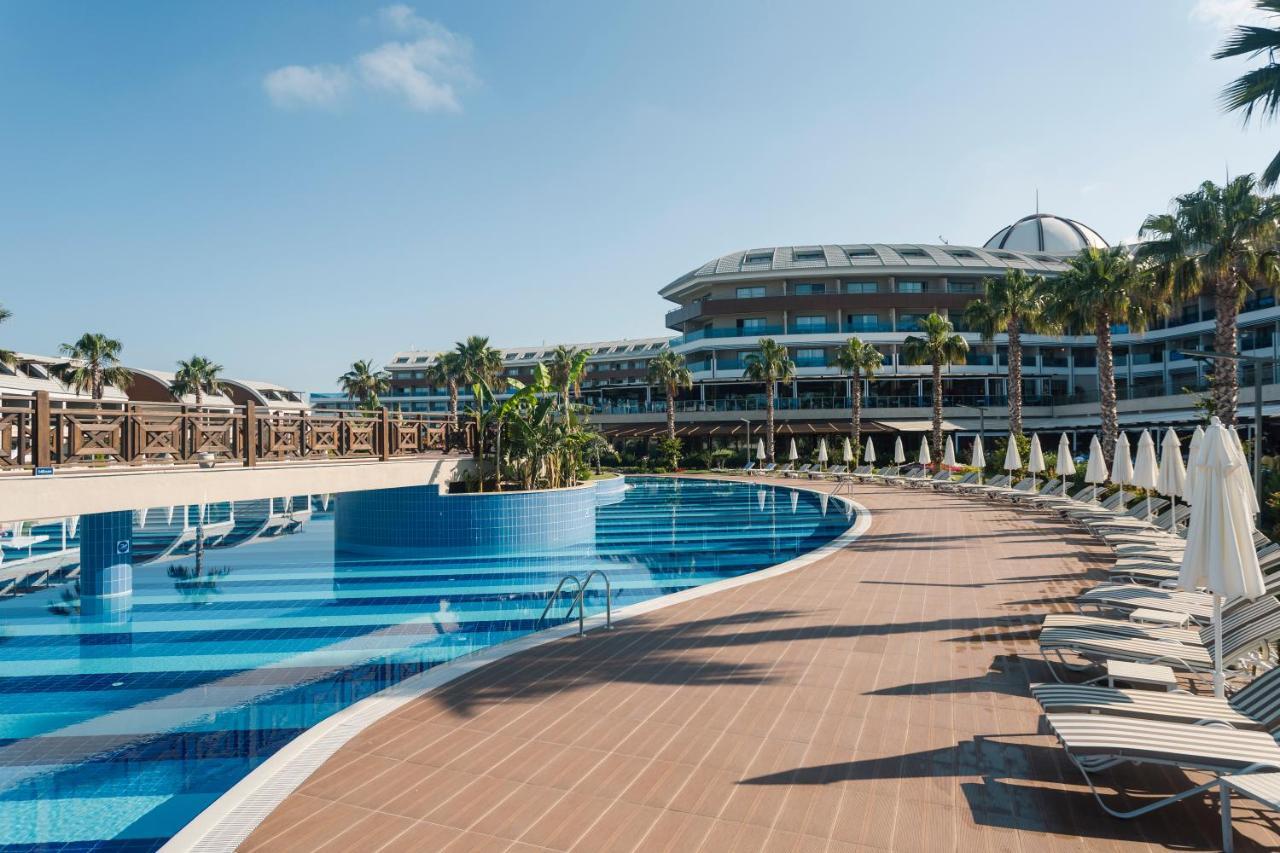 Tui Magic Life Jacaranda Hotel Side Exterior photo The Rixos Premium Göcek