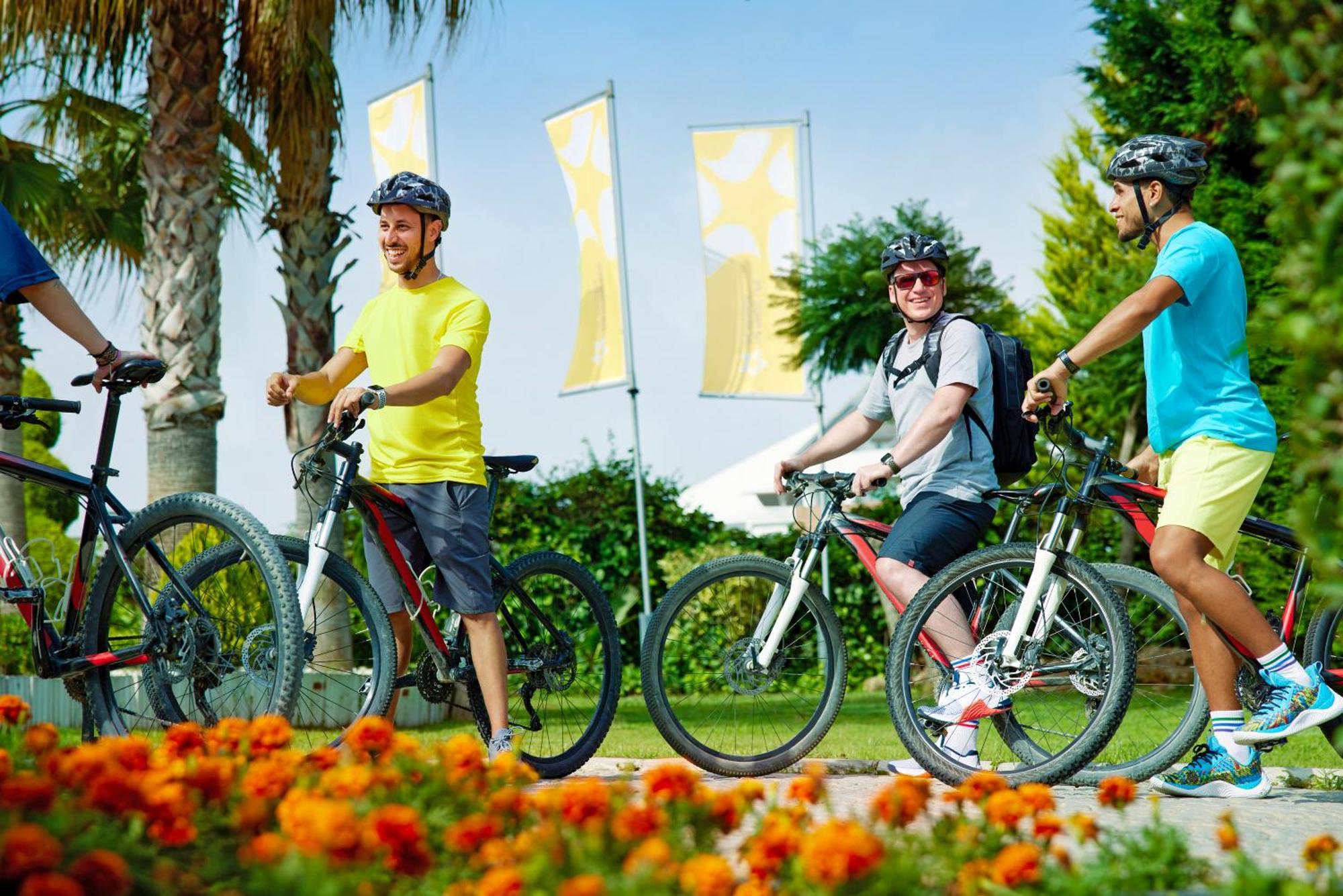 Tui Magic Life Jacaranda Hotel Side Exterior photo Biking at the Expo 2017