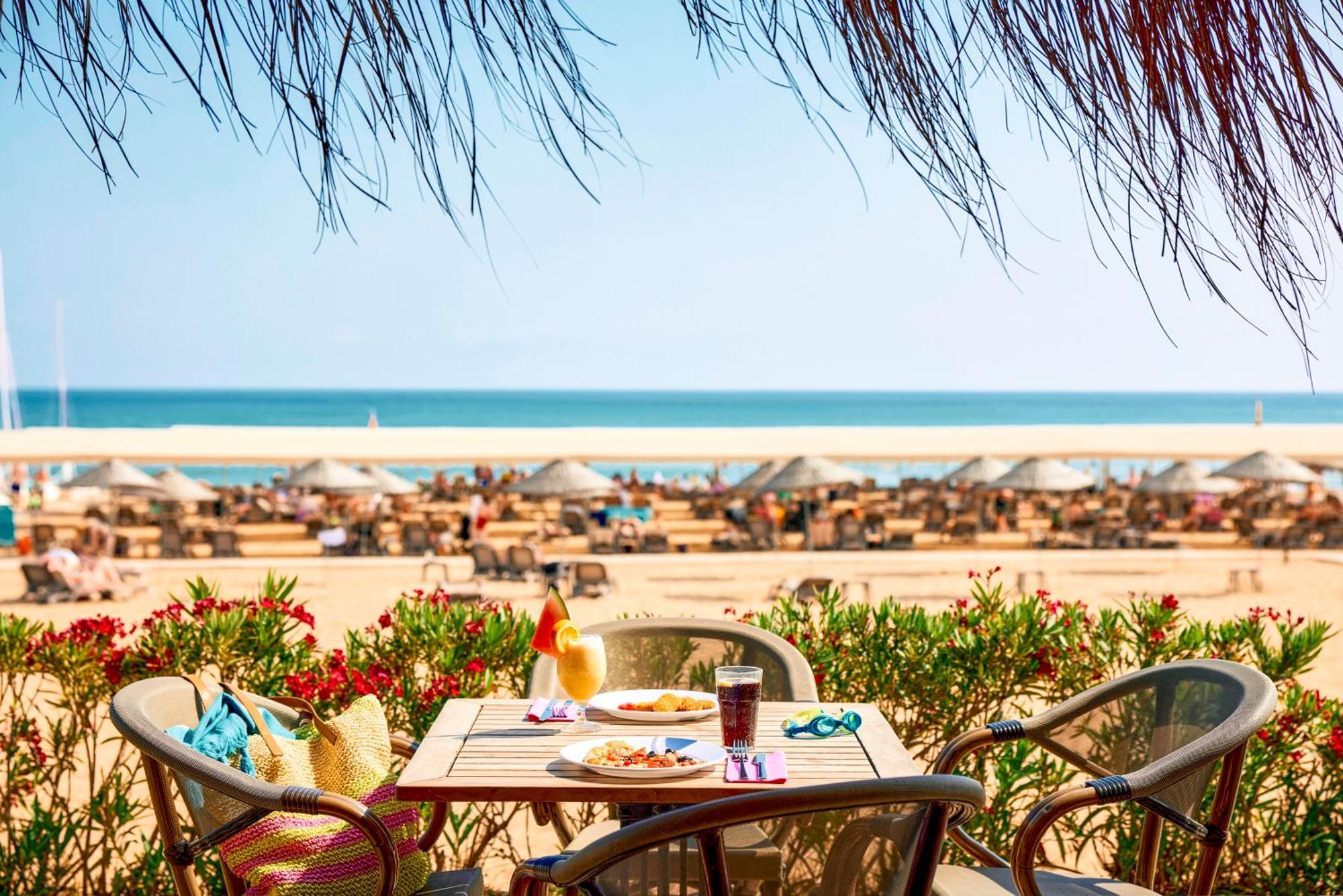 Tui Magic Life Jacaranda Hotel Side Exterior photo Beach in Dakhla